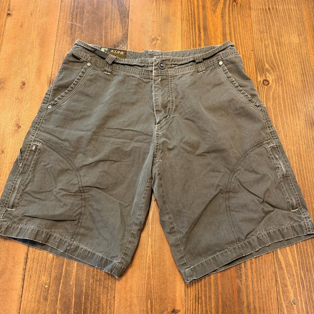 Kuhl Men's Size 32 Brown 9" Vintage Patina Zip Pocket Renegade Outerwear Shorts